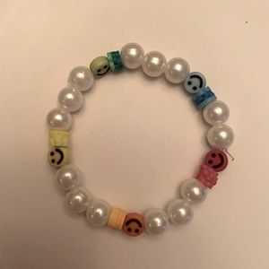 Happy bracelet